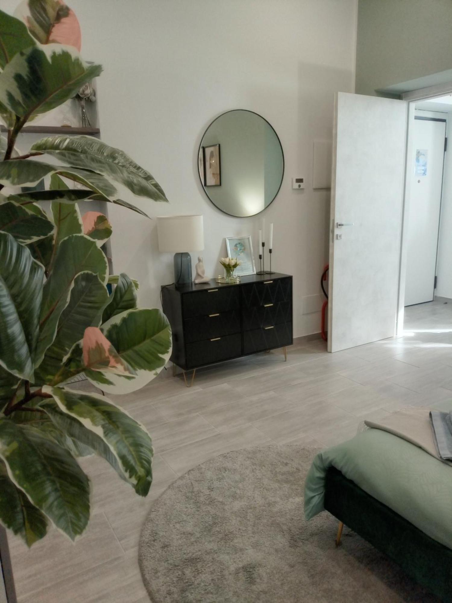 In Curti 1913 Apartment Parabiago Bagian luar foto
